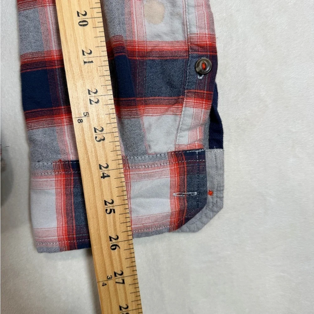 The North Face Size Small Navy and Red Plaid Checkered Shirt